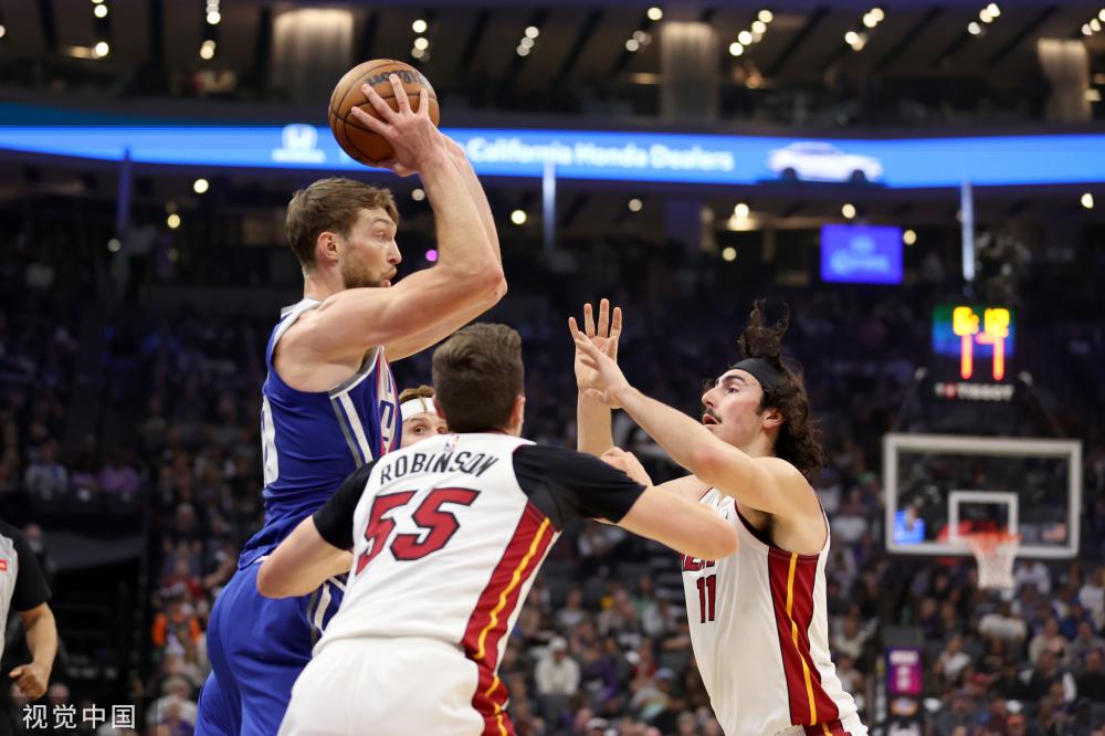 名球星亲临 名球星亲临