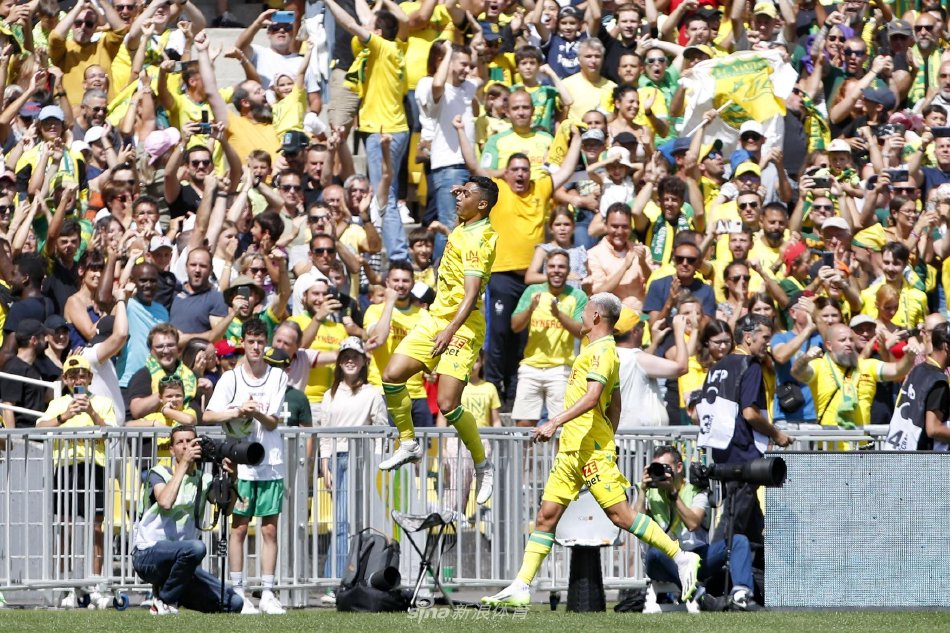 场再掀波澜 场再掀波澜